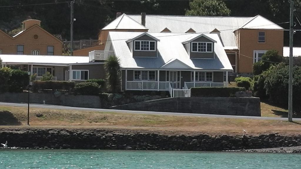The Ark Stanley Luxury Bed And Breakfast Exterior photo